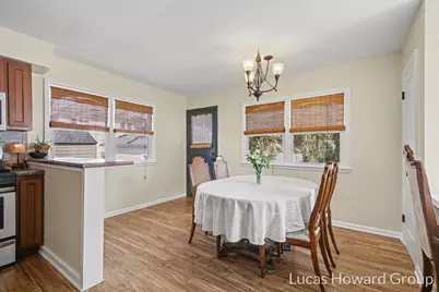 1546 Powers Avenue NW, Grand Rapids, MI 49504 - Photo 10