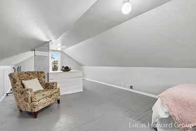 1546 Powers Avenue NW, Grand Rapids, MI 49504 - Photo 22