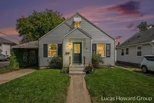 1546 Powers Ave NW, Grand Rapids, MI 49504 - Photo 1