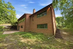 17 Regent Dr, Ann Arbor, MI 48104 - Photo 40