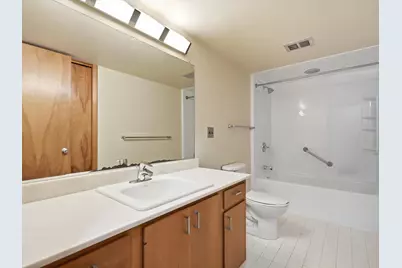 17 Regent Drive, Ann Arbor, MI 48104 - Photo 32