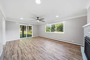 2356 Hatch Rd, Jackson, MI 49201 - Photo 10