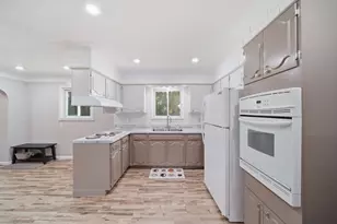 2356 Hatch Rd, Jackson, MI 49201 - Photo 12