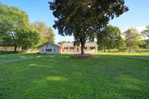 2356 Hatch Rd, Jackson, MI 49201 - Photo 1