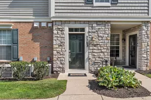 2263 Pinecroft Dr, Canton, MI 48188 - Photo 2
