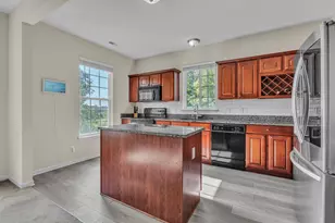 2263 Pinecroft Dr, Canton, MI 48188 - Photo 16
