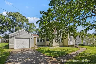 917 Royal Oak St SW, Wyoming, MI 49509 - Photo 28