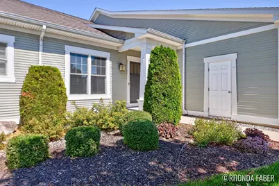 1792 N Trillium Circle, Zeeland, MI 49464 - Photo 2