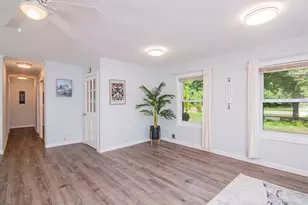 21411 Orchard Lake Rd, Farmington Hills, MI 48336 - Photo 28