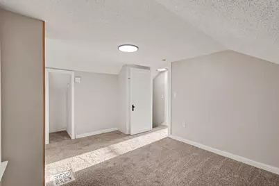 260 Eric Avenue, Norton Shores, MI 49444 - Photo 16