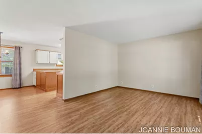 1323 Floral Street, Holland, MI 49423 - Photo 18