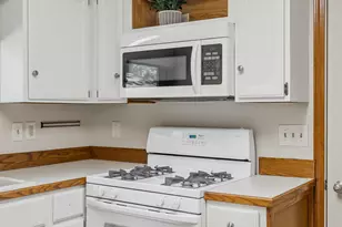 1323 Floral St, Holland, MI 49423 - Photo 14
