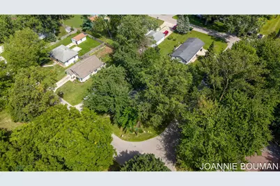 1323 Floral Street, Holland, MI 49423 - Photo 38