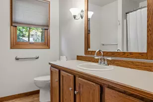 1323 Floral St, Holland, MI 49423 - Photo 20