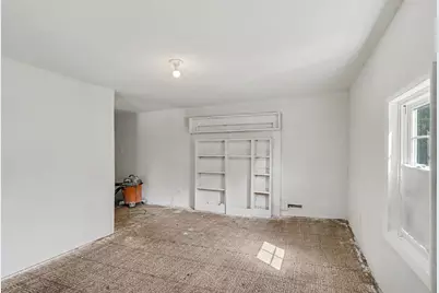 64 Goguac Street W, Battle Creek, MI 49015 - Photo 12
