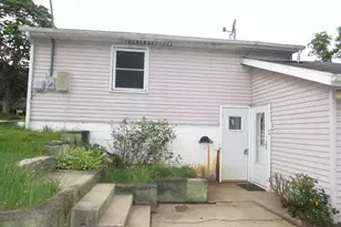 25012 Kenneth Ave, Edwardsburg, MI 49112 - Photo 20