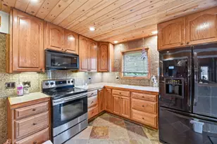 7700 Red Fox Rd, Canadian Lakes, MI 49346 - Photo 10