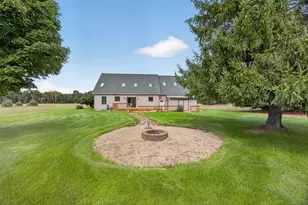 7700 Red Fox Rd, Canadian Lakes, MI 49346 - Photo 4