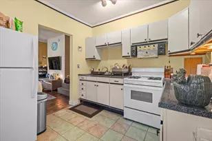 211 Charles Ave SE, Grand Rapids, MI 49503 - Photo 12