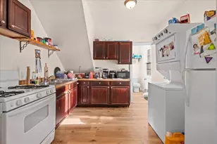 211 Charles Ave SE, Grand Rapids, MI 49503 - Photo 4