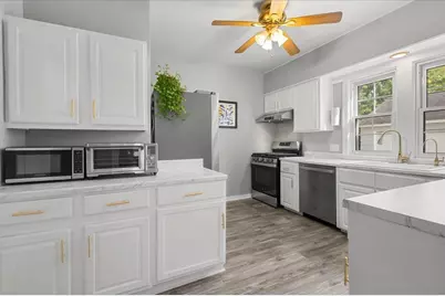 264 Hobart Street SE, Grand Rapids, MI 49507 - Photo 8