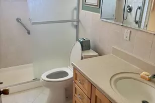 8307 Donna St, Westland, MI 48185 - Photo 8