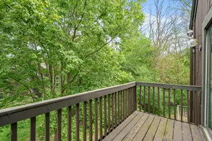 150 Carberry Hill Ct, Kalamazoo, MI 49006 - Photo 16