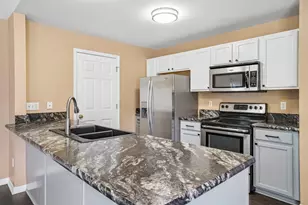 3361 Kneeland Cir, Howell, MI 48843 - Photo 2