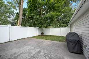 702 Graceland St NE, Grand Rapids, MI 49505 - Photo 36