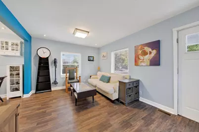 33 E 2nd Street, Milan, MI 48160 - Photo 6