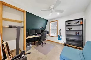33 E 2nd St, Milan, MI 48160 - Photo 30