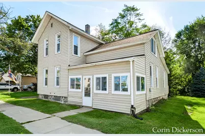 108 S Michigan Avenue, Vicksburg, MI 49097 - Photo 2
