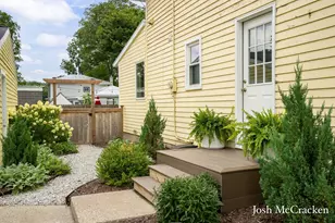 923 N Hudson St SE, Lowell, MI 49331 - Photo 4