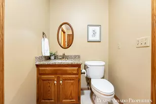 3597 Tricklewood Dr SE, Grand Rapids, MI 49546 - Photo 26