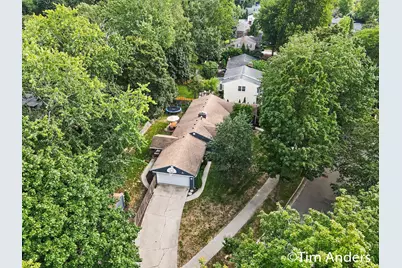 1414 Rosalind Road SE, East Grand Rapids, MI 49506 - Photo 30