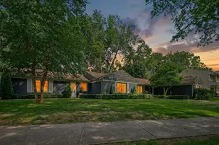 1414 Rosalind Rd SE, East Grand Rapids, MI 49506 - Photo 2