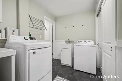 1414 Rosalind Road SE, East Grand Rapids, MI 49506 - Photo 16