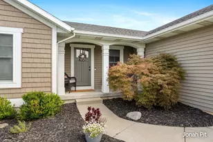 5235 Quest Dr SW, Wyoming, MI 49418 - Photo 4