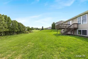 5235 Quest Dr SW, Wyoming, MI 49418 - Photo 26