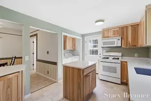 308 4th St, Allegan, MI 49010 - Photo 12
