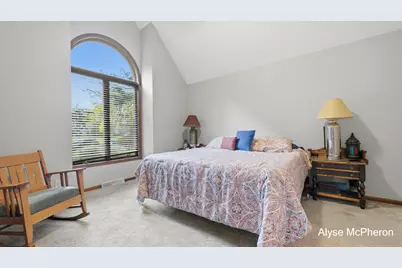 18121 Lovell Road, Spring Lake, MI 49456 - Photo 16