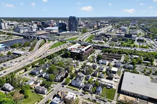 600 Broadway Ave NW, Grand Rapids, MI 49504 - Photo 54