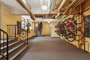600 Broadway Ave NW, Grand Rapids, MI 49504 - Photo 40