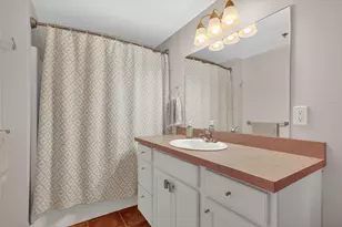 600 Broadway Ave NW, Grand Rapids, MI 49504 - Photo 36