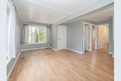 6193 Cora Court, Coloma, MI 49038 - Photo 8