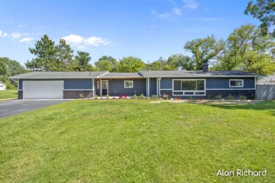 8446 Vinton Avenue NW, Sparta, MI 49345 - Photo 1