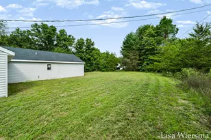 8121 Bowens Mill Rd, Middleville, MI 49333 - Photo 30