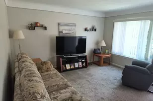 24252 Johnston Ave, Eastpointe, MI 48021 - Photo 18