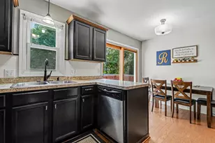 10871 Deerwood Dr SE, Lowell, MI 49331 - Photo 10