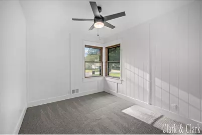 3644 Hazelwood Avenue SW, Wyoming, MI 49519 - Photo 12